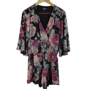 Lulus Women's Romper Size Small Pink Floral Shorts 3/4 Bell Sleeve Shorts Romper